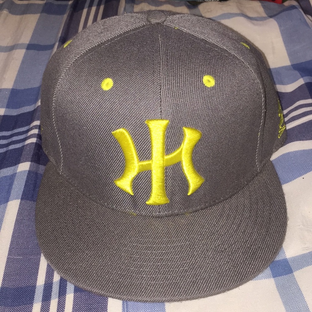 Poly Love SnapBack